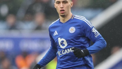 记者：水晶宫引进莱斯特城前锋埃尔哈努斯的交易破裂